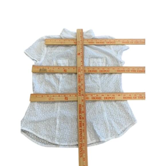"J.JILL" Button Up Eyelet Shirt SZ M Cottage Core 100% Cotton Summer Beach Clean - Picture 9 of 10